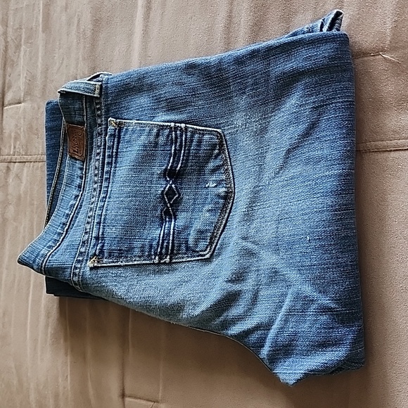 Lucky Brand Zoe Bootcut Jeans - Picture 2 of 7